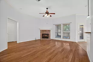 816 Linda Dr, Joshua, TX 76058 - Photo 3