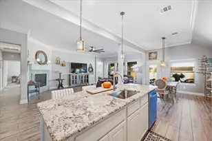 136 Sapphire Ln, Waxahachie, TX 75165 - Photo 15