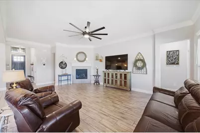 136 Sapphire Lane, Waxahachie, TX 75165 - Photo 7