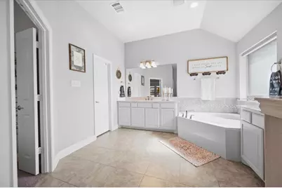 136 Sapphire Lane, Waxahachie, TX 75165 - Photo 25