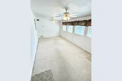2414 Himes Street, Irving, TX 75060 - Photo 9