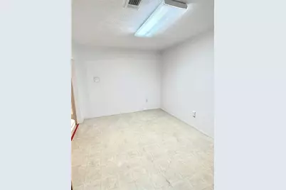 2414 Himes Street, Irving, TX 75060 - Photo 11