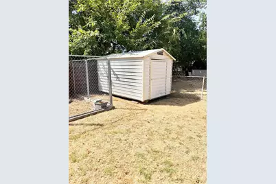 2414 Himes Street, Irving, TX 75060 - Photo 23