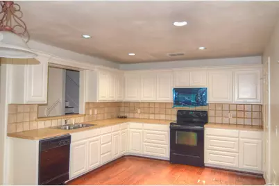 1722 Scenic Drive, Arlington, TX 76013 - Photo 3