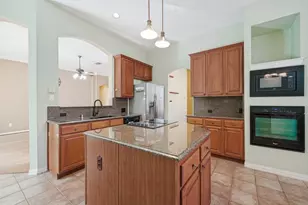 8508 High Meadows Dr, Plano, TX 75025 - Photo 9