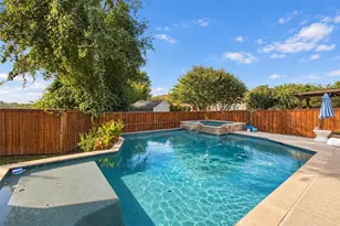 726 Celebrity Ct, Midlothian, TX 76065 - Photo 1