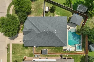 726 Celebrity Ct, Midlothian, TX 76065 - Photo 23