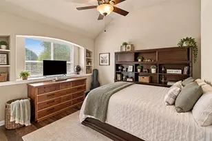 726 Celebrity Ct, Midlothian, TX 76065 - Photo 15