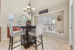 726 Celebrity Ct, Midlothian, TX 76065 - Photo 9