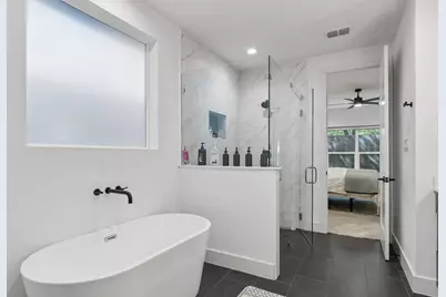 1112 Muncie Avenue, Dallas, TX 75212 - Photo 23