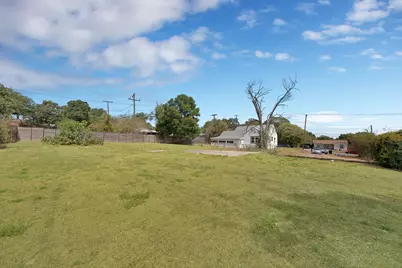 2035 Haltom Road, Haltom City, TX 76117 - Photo 31