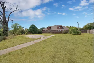 2035 Haltom Road, Haltom City, TX 76117 - Photo 33