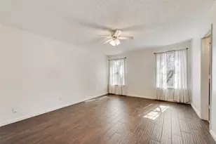 2528 Big Spring Dr, Fort Worth, TX 76120 - Photo 9