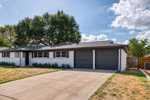417 Fieldwood Terrace, Hurst, TX 76053 - Photo 3