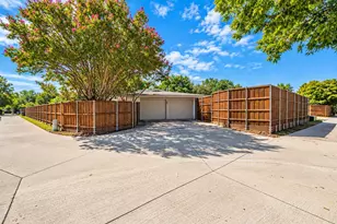 2409 Fairview Dr, Plano, TX 75075 - Photo 35