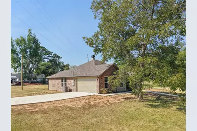 106 Royal Street, Gilmer, TX 75645 - Photo 7