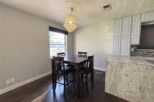1601 Park Pl, Irving, TX 75061 - Photo 3