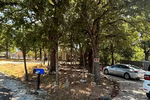 3716 Falconcrest Dr, Joshua, TX 76058 - Photo 3