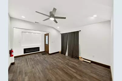 213 McKinney Avenue, Princeton, TX 75407 - Photo 19