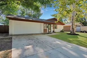 2622 Arcady Dr, Garland, TX 75041 - Photo 3