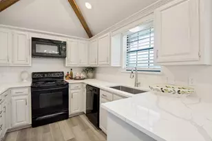 4300 Hanover Ct, Plano, TX 75093 - Photo 7