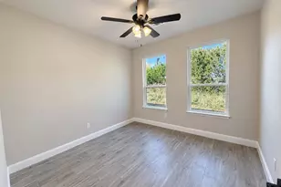5907 Black Pine Cir, Granbury, TX 76048 - Photo 3