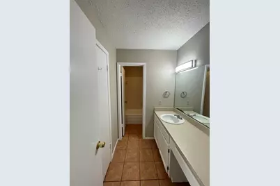 1910 Wilshire Drive, Irving, TX 75061 - Photo 25