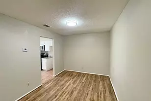 1910 Wilshire Dr, Irving, TX 75061 - Photo 9