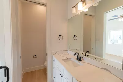 1626 Andrade Place, Dallas, TX 75204 - Photo 19