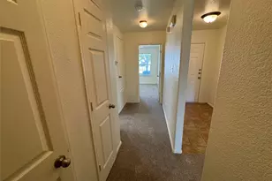 5729 Mirror Ridge Dr, Fort Worth, TX 76179 - Photo 9