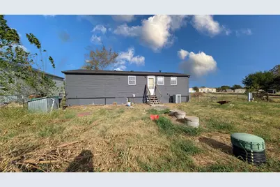 11687 Buttercup Lane, Justin, TX 76247 - Photo 9