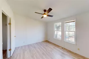 11687 Buttercup Ln, Justin, TX 76247 - Photo 7