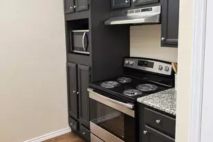 9600 Royal Ln, Dallas, TX 75243 - Photo 9