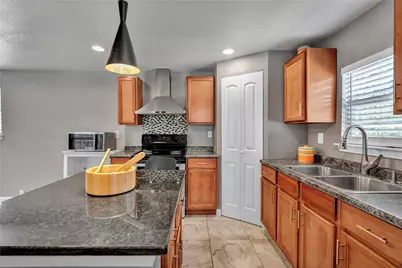 4401 Ray White Road, Fort Worth, TX 76244 - Photo 9