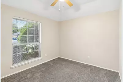 1504 Parrot Court, DeSoto, TX 75115 - Photo 17