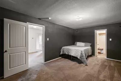 8640 Shallow Creek Drive, Fort Worth, TX 76179 - Photo 37