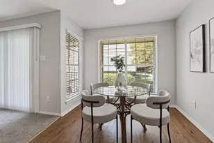 2535 Wedglea Dr, Dallas, TX 75211 - Photo 13