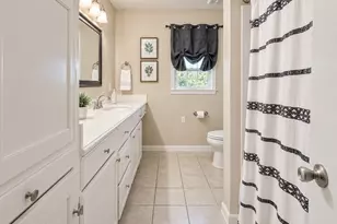 224 E 9th St, Bonham, TX 75418 - Photo 13