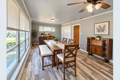 224 E 9th Street, Bonham, TX 75418 - Photo 9