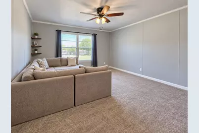 224 E 9th Street, Bonham, TX 75418 - Photo 17
