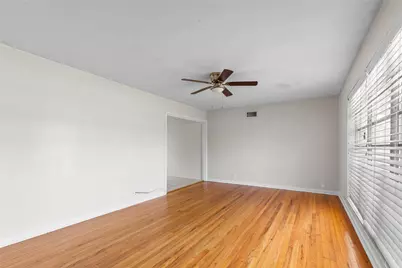 1710 W College Street, Sherman, TX 75092 - Photo 5