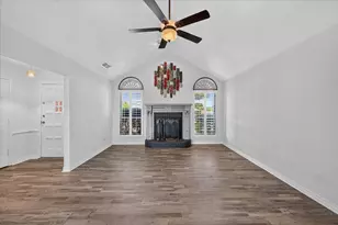 3315 Dasher St, Lancaster, TX 75146 - Photo 9
