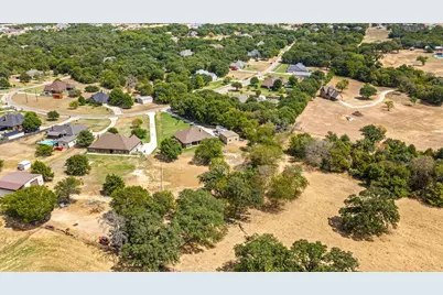 218 Hidden Creek Loop, Weatherford, TX 76085 - Photo 5