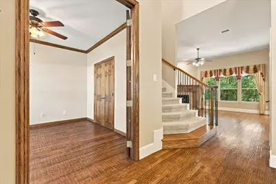 1713 Chessington Lane, McKinney, TX 75072 - Photo 3