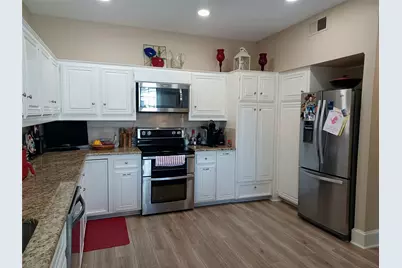 3611 Soft Wind Court, Grapevine, TX 76051 - Photo 15