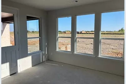 210 Horizon Road, Valley View, TX 76272 - Photo 11