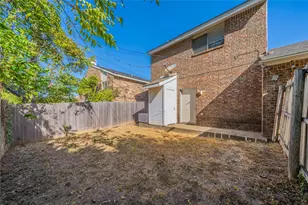 122 Country Bend, Duncanville, TX 75137 - Photo 21