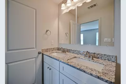 4504 Alamosa Street, Fort Worth, TX 76119 - Photo 17