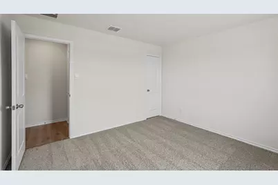 215 Yates Street, Bullard, TX 75757 - Photo 7