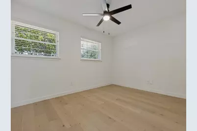 3728 Clubway Lane, Farmers Branch, TX 75244 - Photo 17